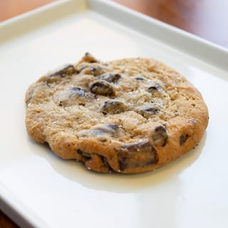 CHOCOLATE CHIP COOKIE